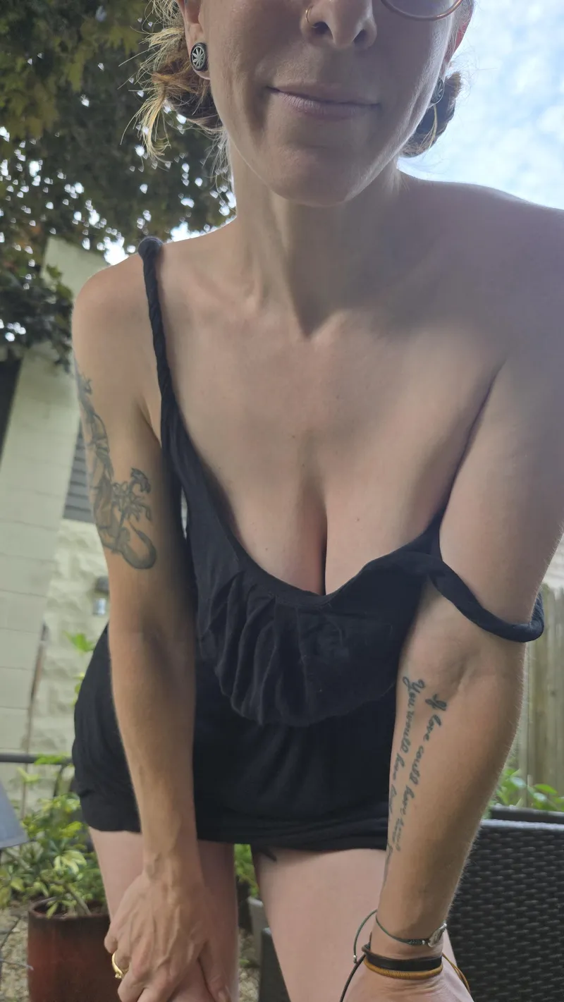 Thumbnail morningg-sun's Perfect Dress Choice for a Little Cleavage