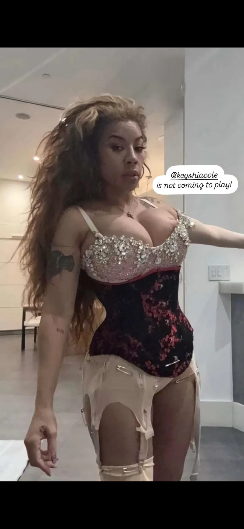 Thumbnail Hip-Hop Sensation: Delve into Keyshia Cole's Style | Jones8088