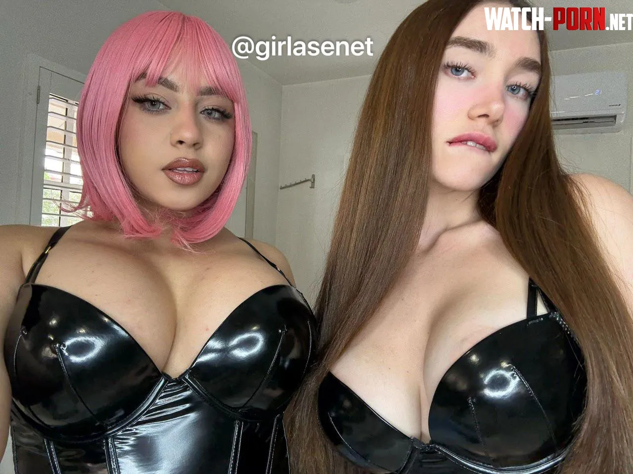 very shiny and sensual by girlasenet