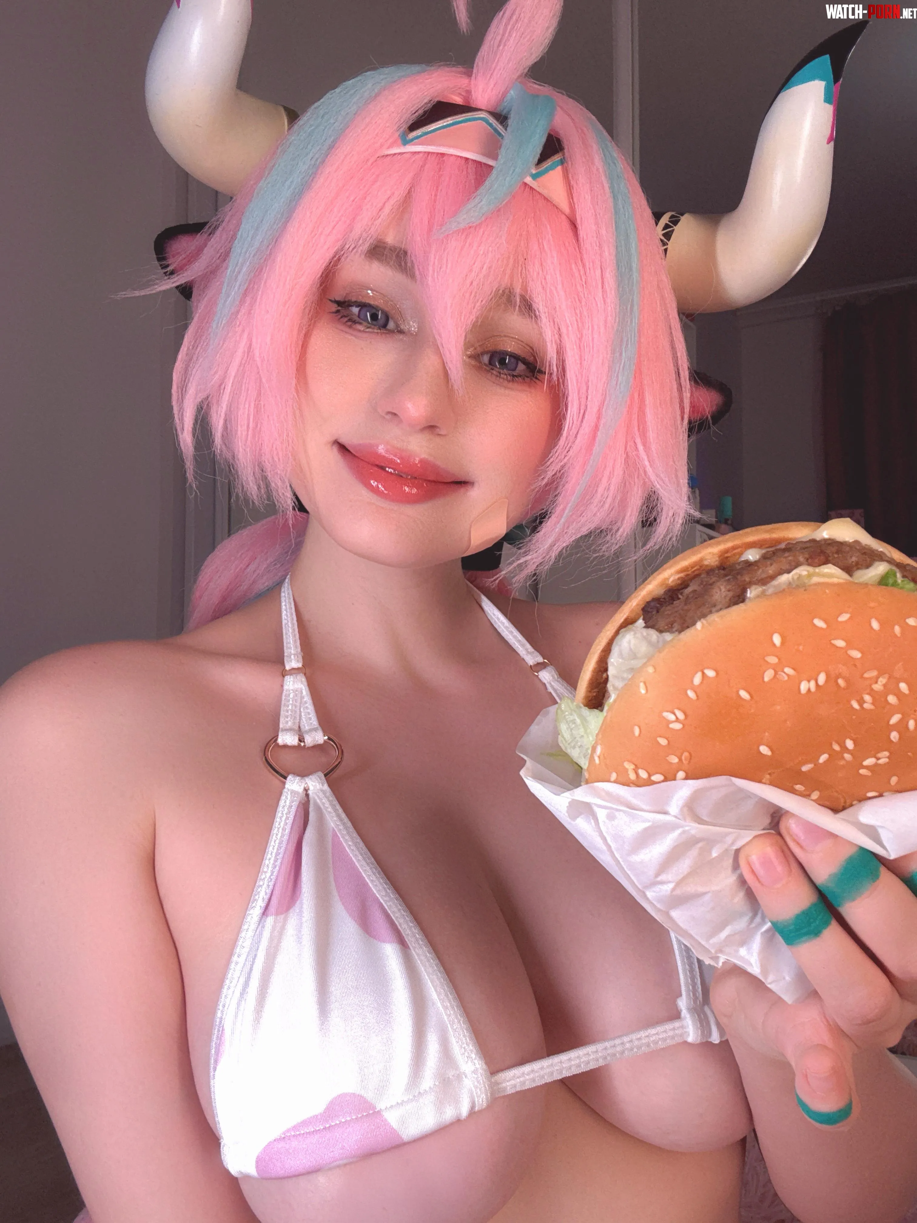 Varesa from Genshin Impact by Shadory by shadory_cos