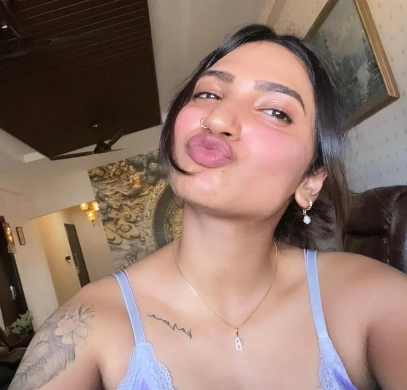 Thumbnail Pouting: Captivating Lips by [deleted]