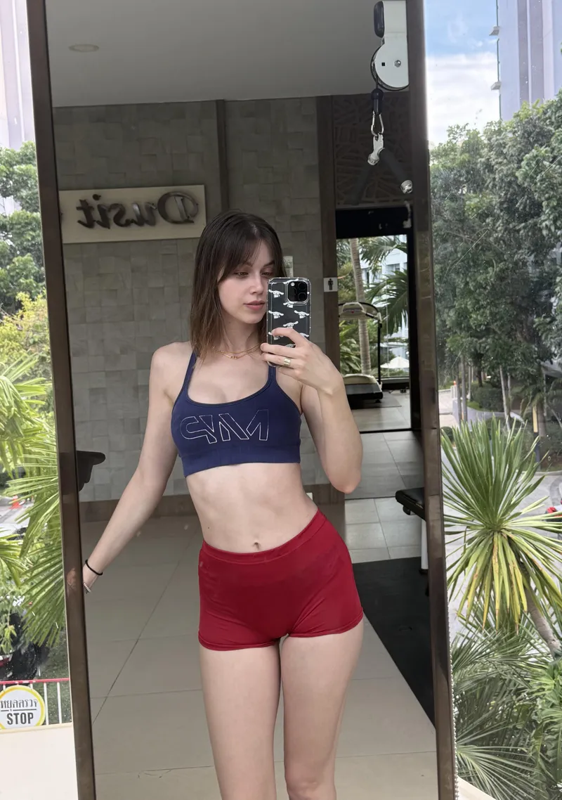 Thumbnail Gym Chic: Embracing the Croptop Trend | croptopgirls