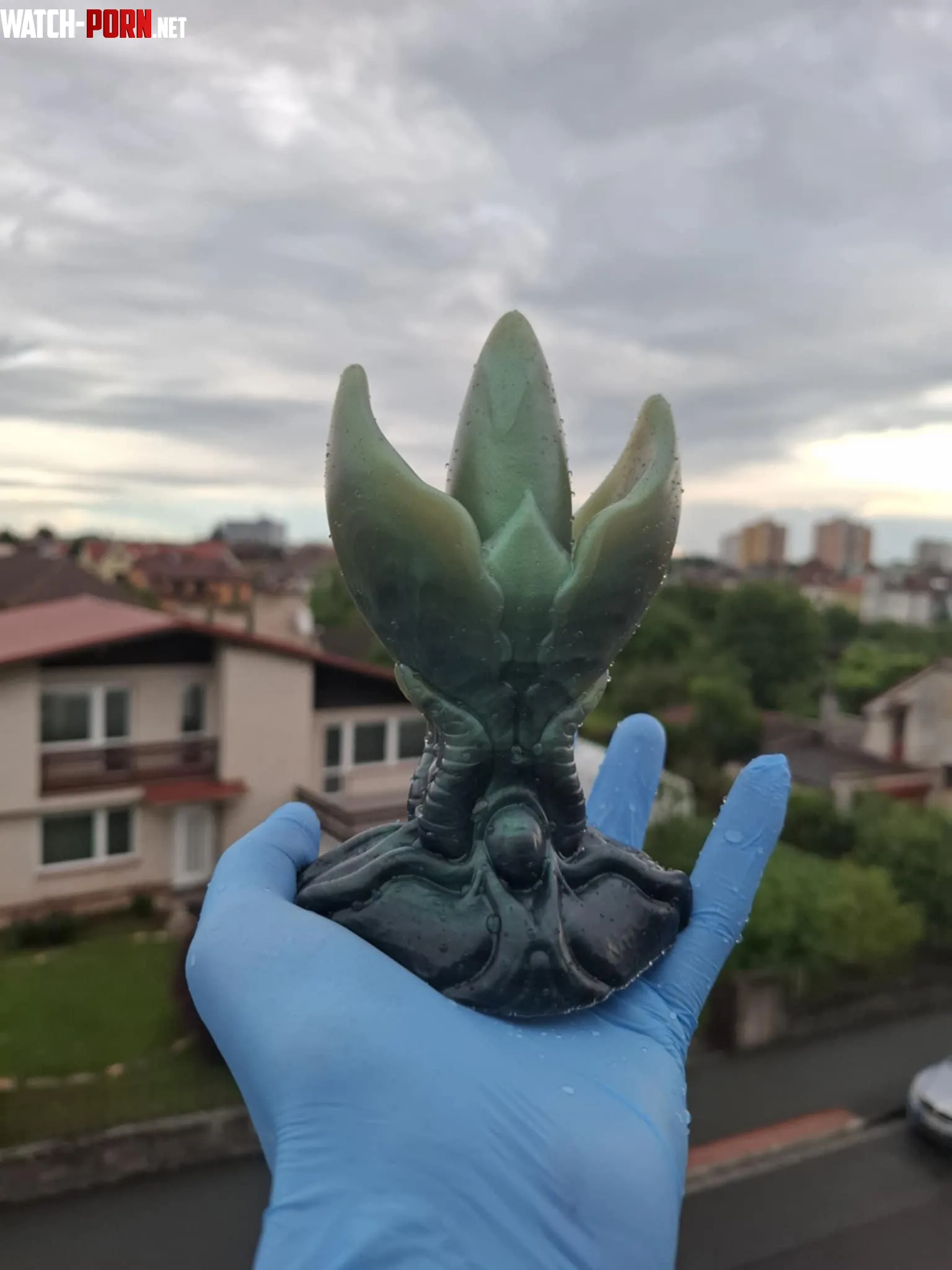 First Pour Of The New Design – rain-blessed and a little ominous 👀 by SirCine