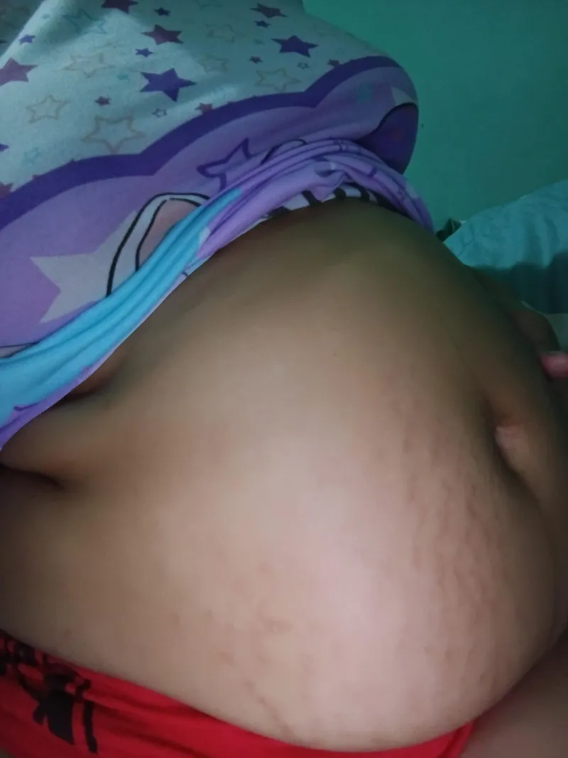 Thumbnail Touching My Pregnant Belly: Akmv1312 Invites You In | PregnantPetite