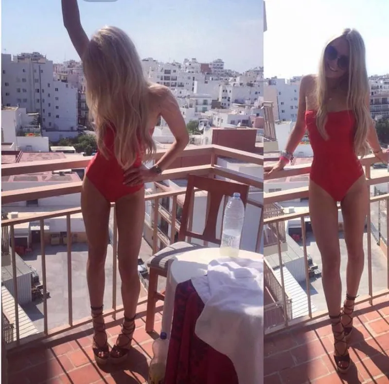 Thumbnail Red one piece by squarealloy