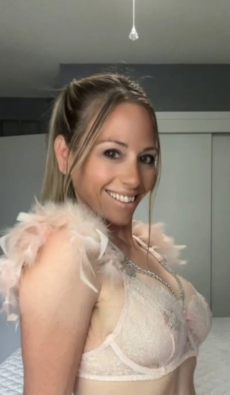 Thumbnail Rising Desires: Embracing Temptation | BabyPinkFlirt