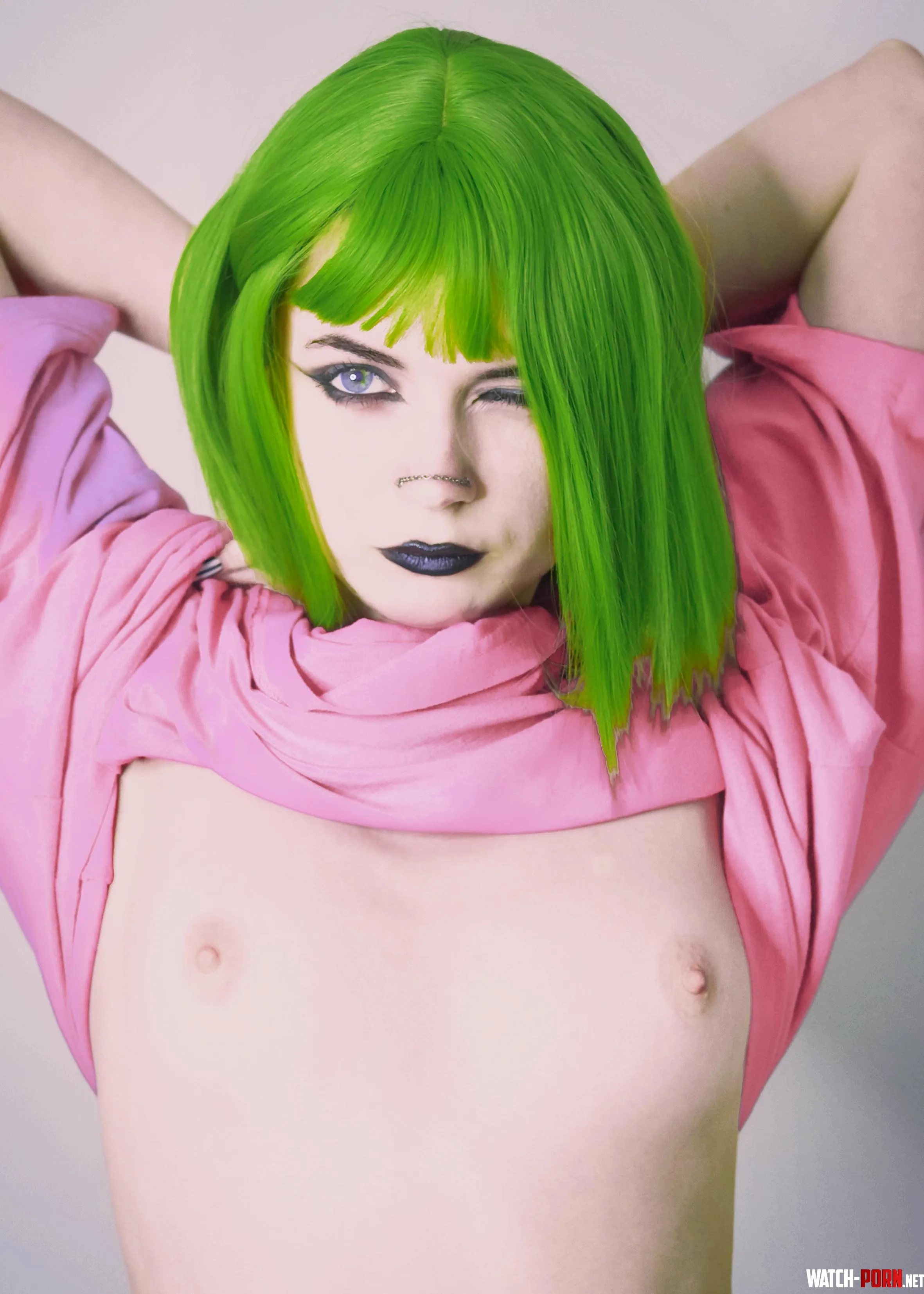 I've heard that green is the most eye pleasing color by MereOasis