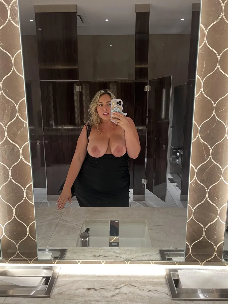 Thumbnail Bathroom Confession: Embracing My Big Areolas by TarynUpMyHeartx