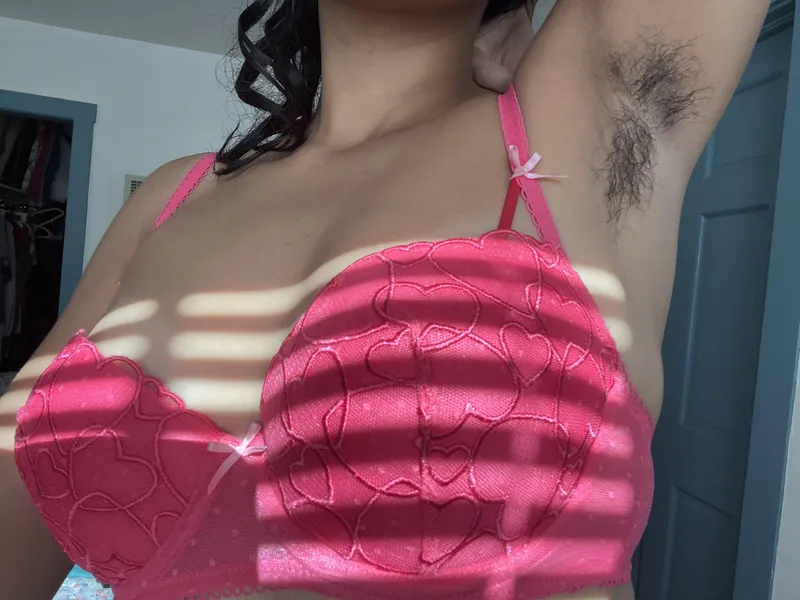 Thumbnail Morning Sunshine: A Bright Start with honeydewmittens' Hairy Armpits