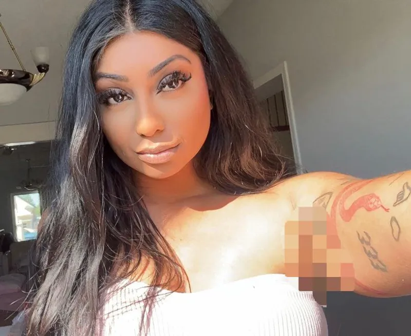 Thumbnail Jerk Off to Badgaljizz's Daring Invitation - IndianGirls