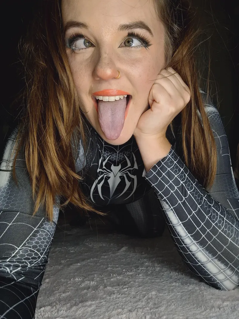 Thumbnail Embracing Venom: Ahegao Artists' Expression by pixiepeep in RealAhegao Category