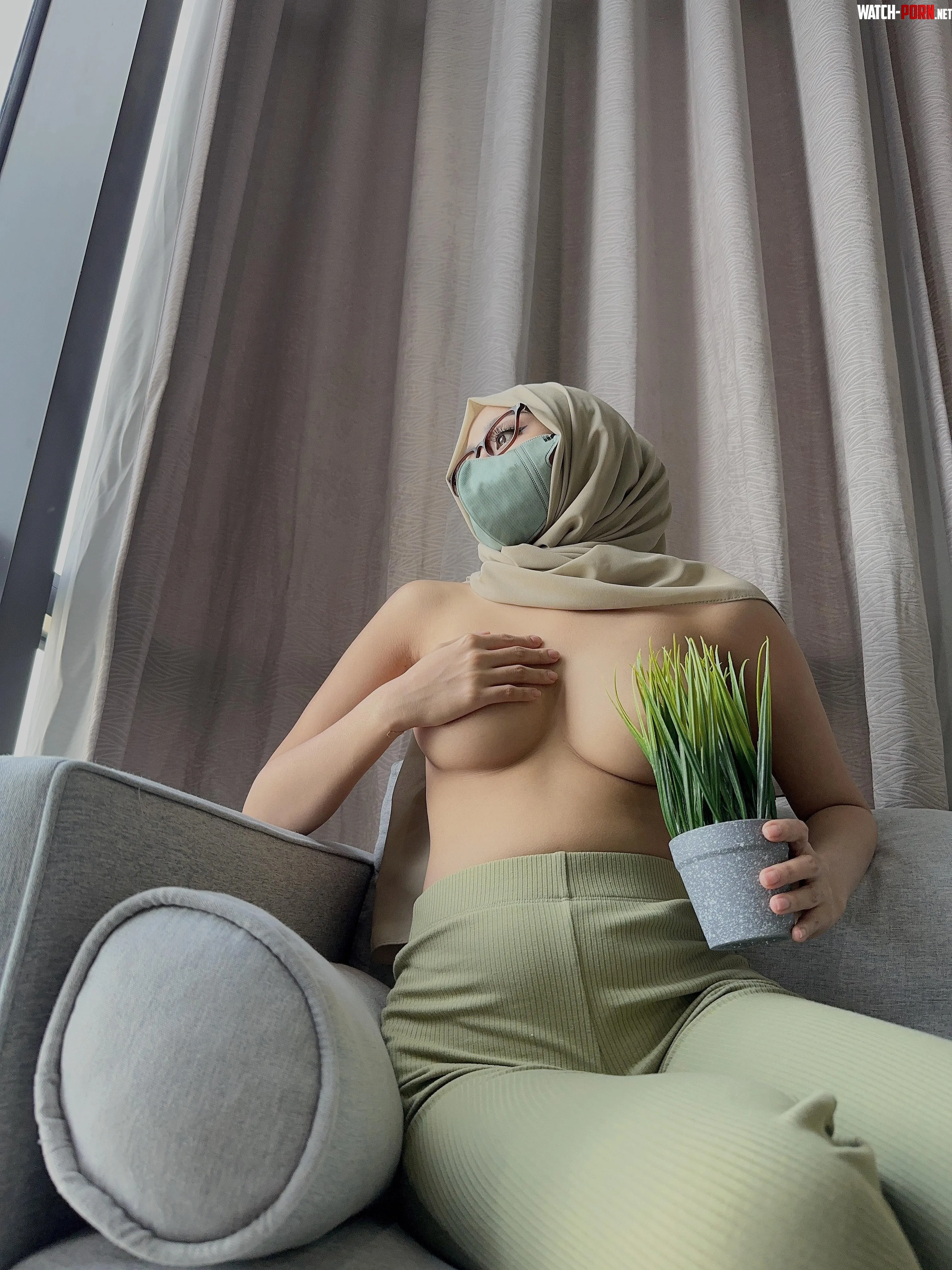 Rate my hand bra ;) by corrossismz