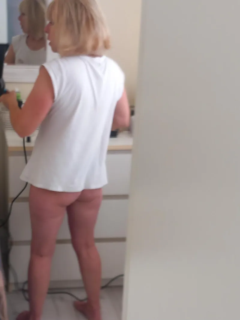 Thumbnail Gilf wife 64 bottomless by Mysterious_Map_2399