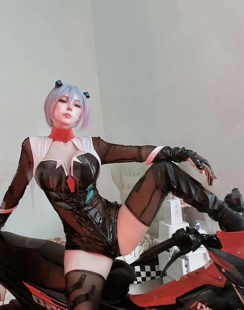 Thumbnail Rei Ayanami Cosplay (Evangelion) by Mostypervous