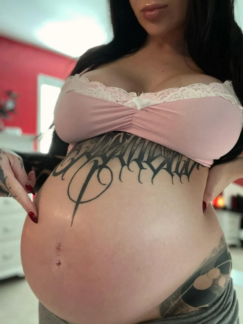 Thumbnail raginpigletxx's PreggoPorn Dilemma: Cum Choices