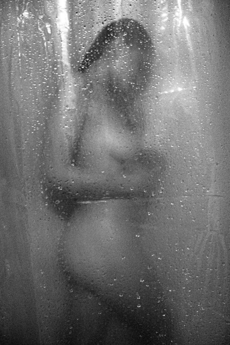 Thumbnail Shot Through l0venh8's Shower Curtain in classysexy