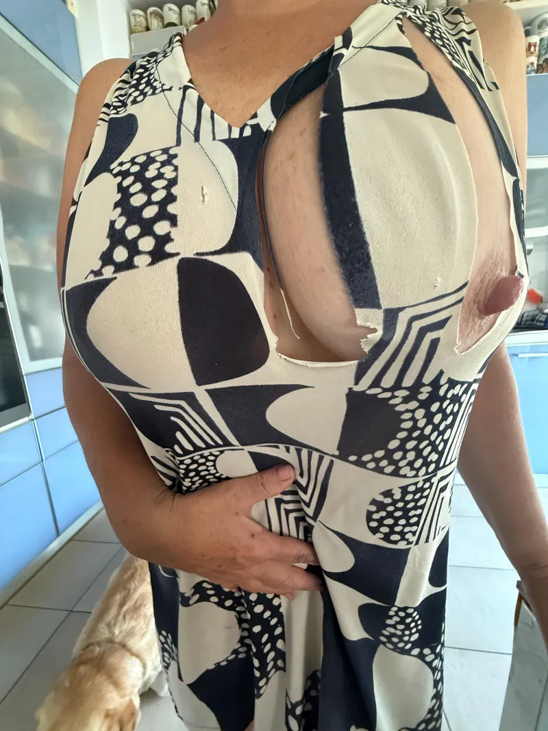 Thumbnail Big and bursting out by plutop669