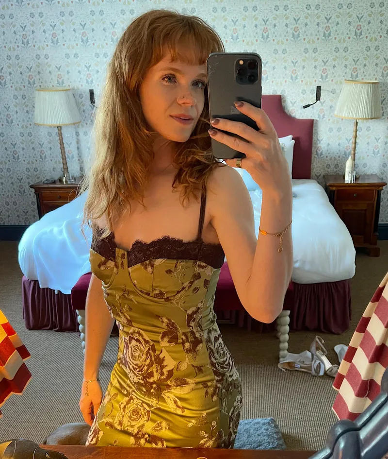 Thumbnail Ginger-Gina's Perfect Fit: Celebrating Dress Elegance - tightdresses