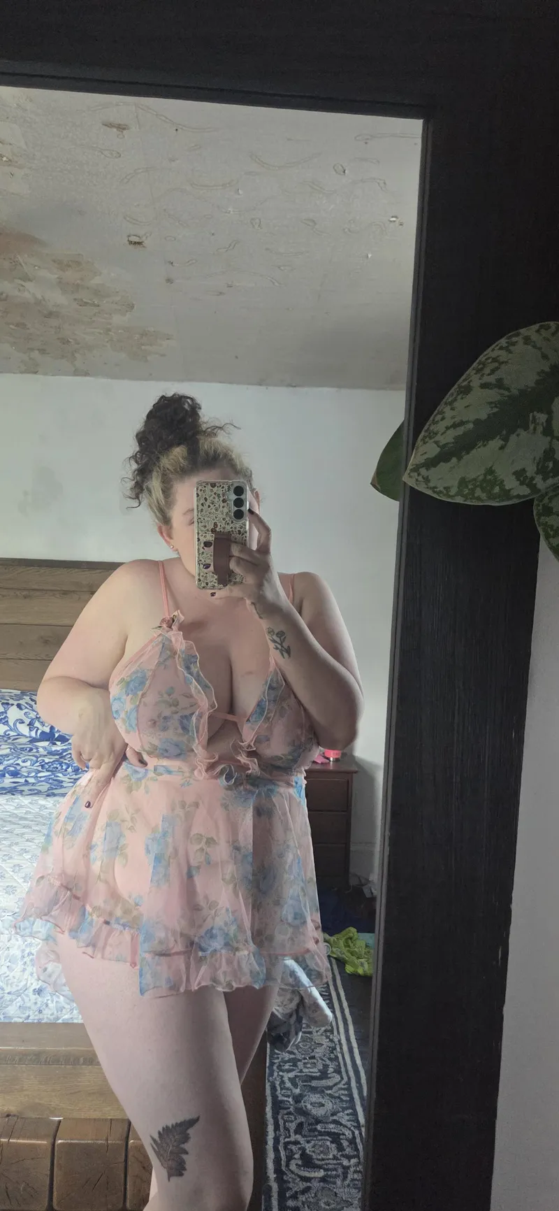 Thumbnail Lululexi19's Allure Unleashed: Discover More