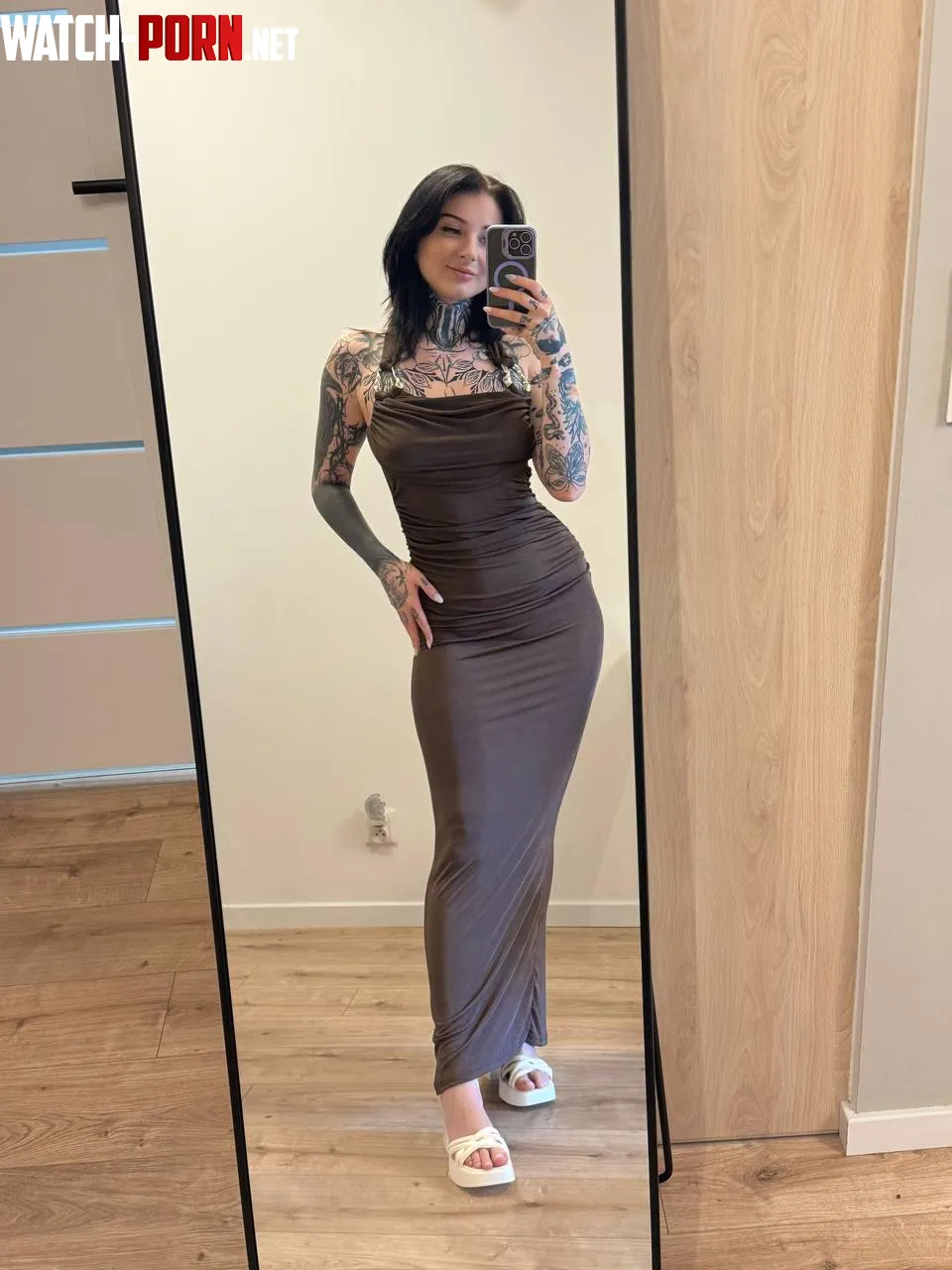 I love my dress so much by fanmans007