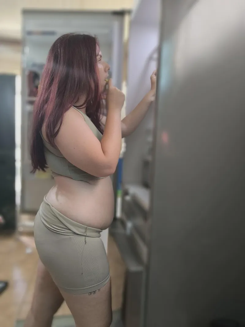 Thumbnail Could it be that I'm gaining so much weight because I keep raiding the fridge? by Mediocre_Explorer_47