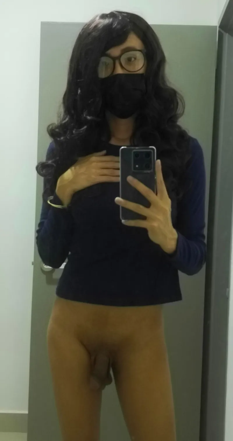 Thumbnail Starting to slowly accept my sissy side by Business-Stick-5841