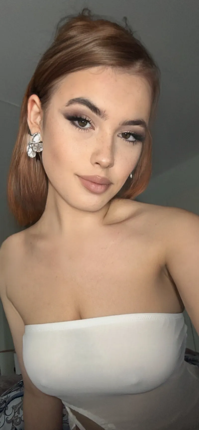 Thumbnail pokies: Enhancing the Look - ElizaaCharm's Stylish Combo
