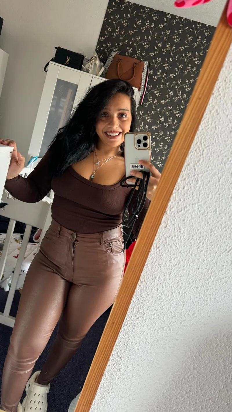 Thumbnail Self-Love Through Photography | Galadriel69_