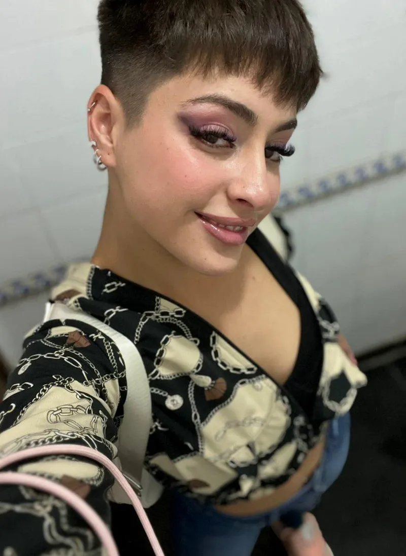 Thumbnail Running some errands and looking classy while at it by Nikkispicee