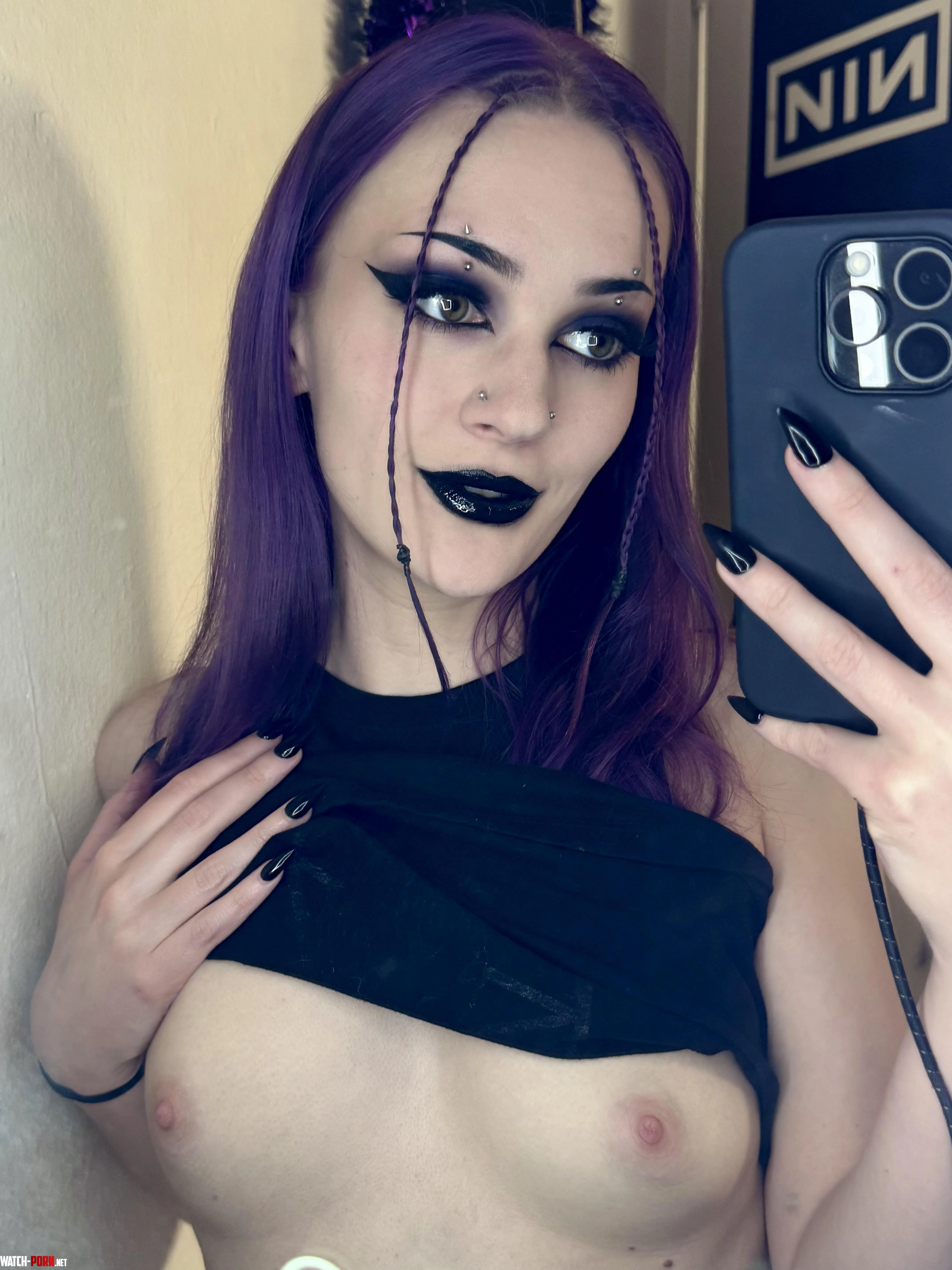Let’s use your cum as my makeup remover by impossiblepig666