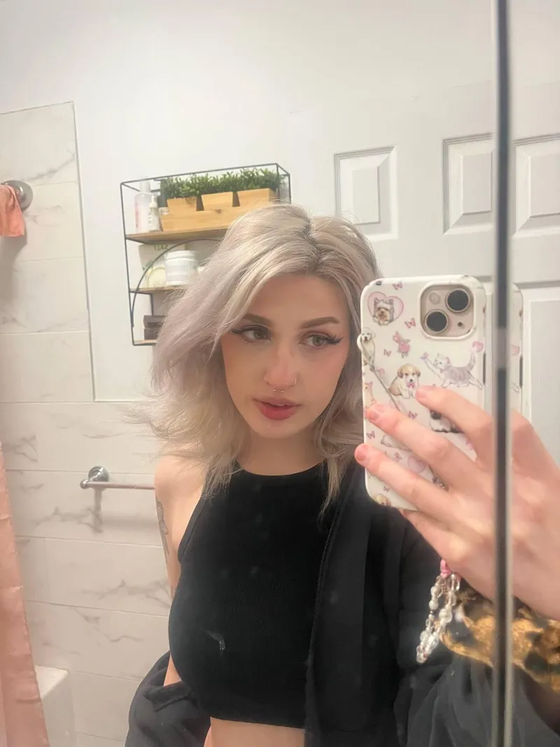 Thumbnail can’t tell if this outfit is cute or trouble by velvetfairydust
