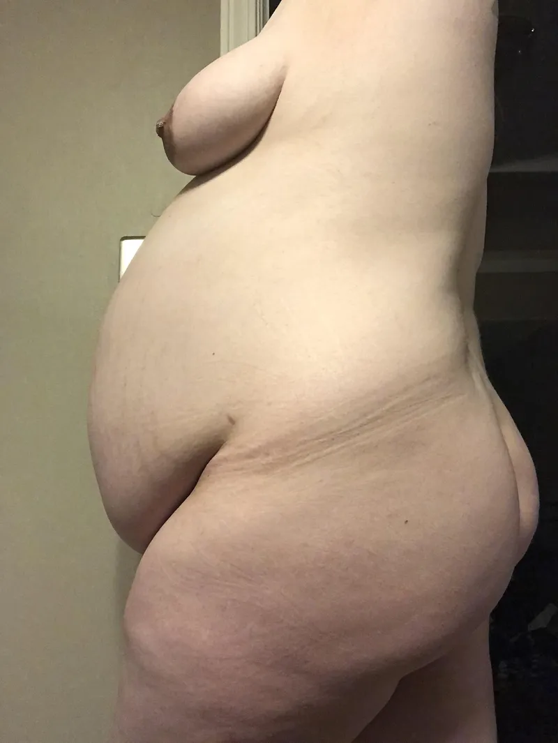 Thumbnail Hot Side Profile: Smash or Pass? squibb1019 Shares | pregnantporn