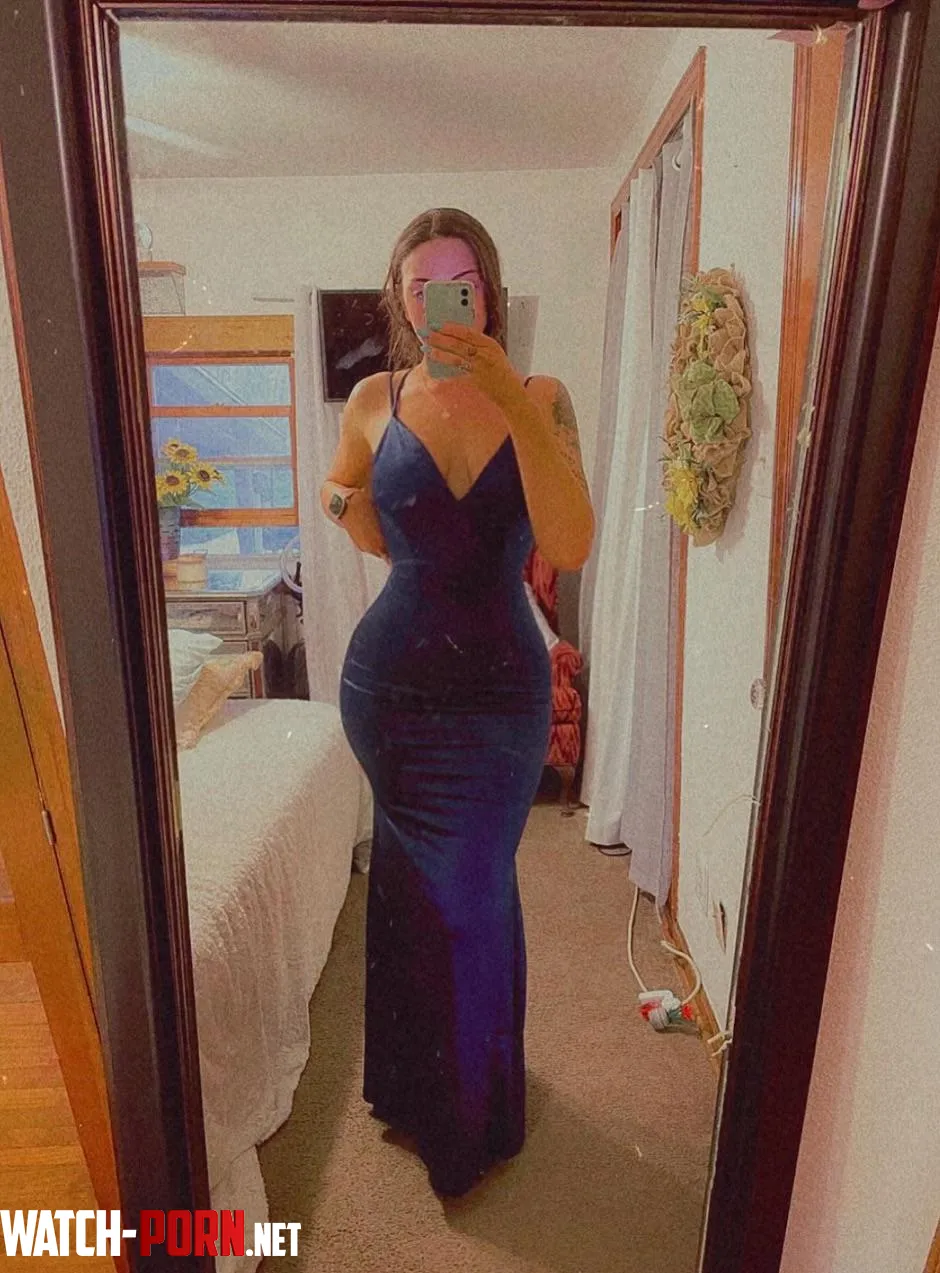 Can’t hide my curves lolll by HotWetHailey