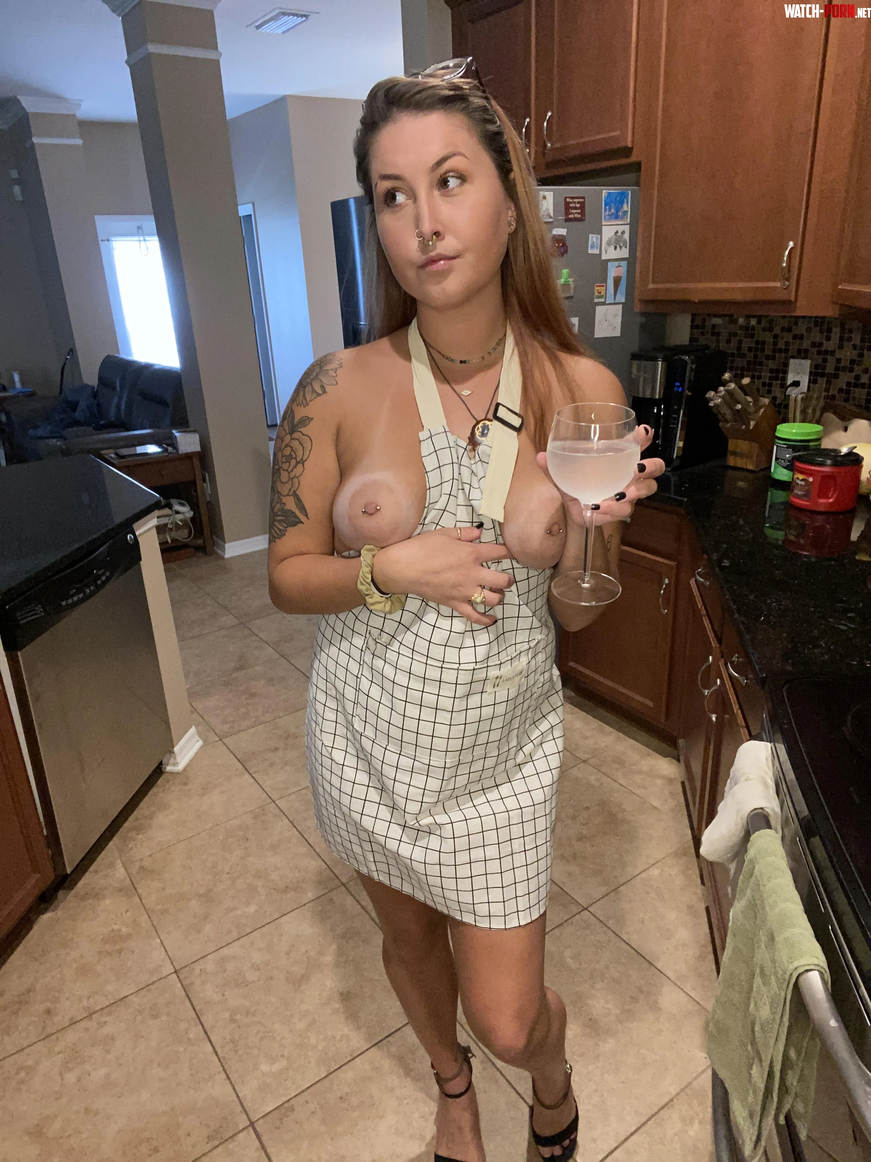 Happy Titty Tuesday from your favorite milf by scarlettjade214