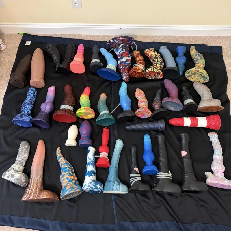 Thumbnail Here’s my toy box of BD and Hankeys toys by sts_rb