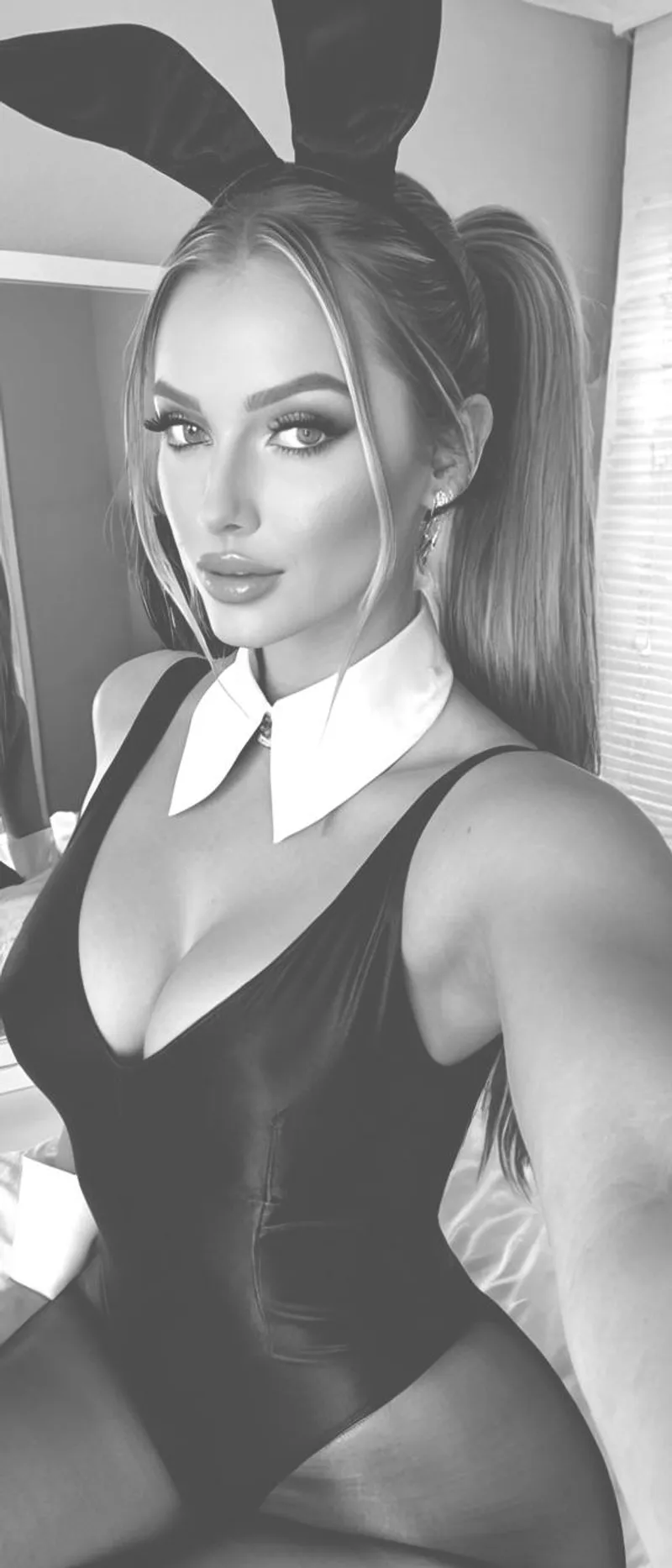 Thumbnail Irresistible Bunny Blessings: BlushandBiteOF's BunnyGirl Temptations