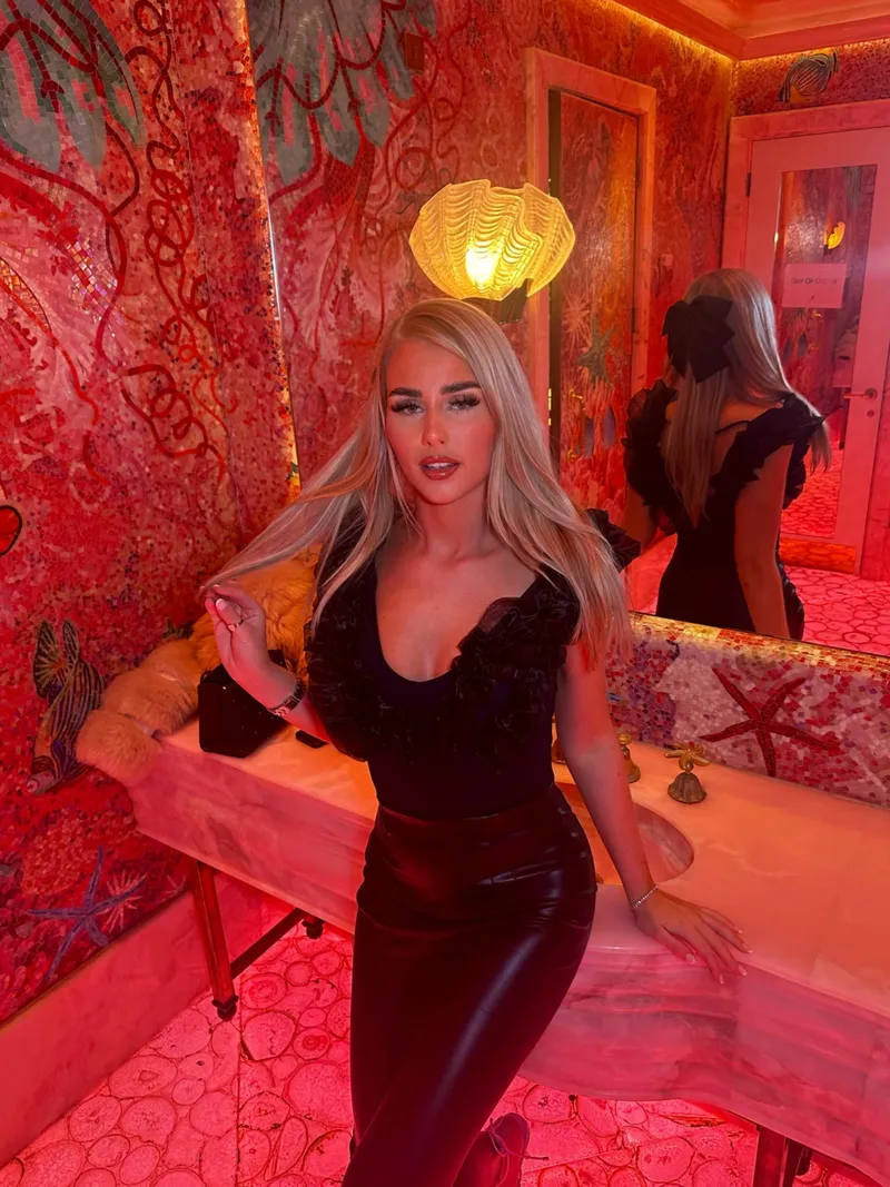 Thumbnail does classy equals to sexy? by itsSaffronxx