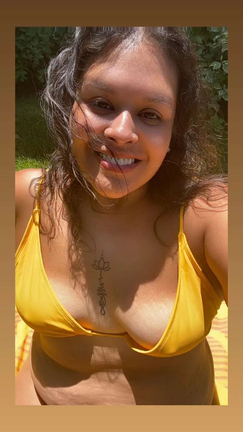 Thumbnail Embrace the Sunshine Essence with Kitkat11414 in LatinaMilfs