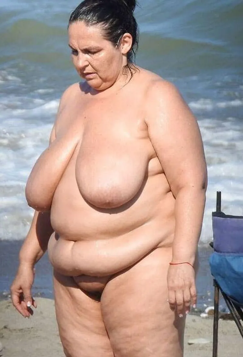 Thumbnail Celebrating Beauty in Every Size: A Look at Chubby MILF Elegance