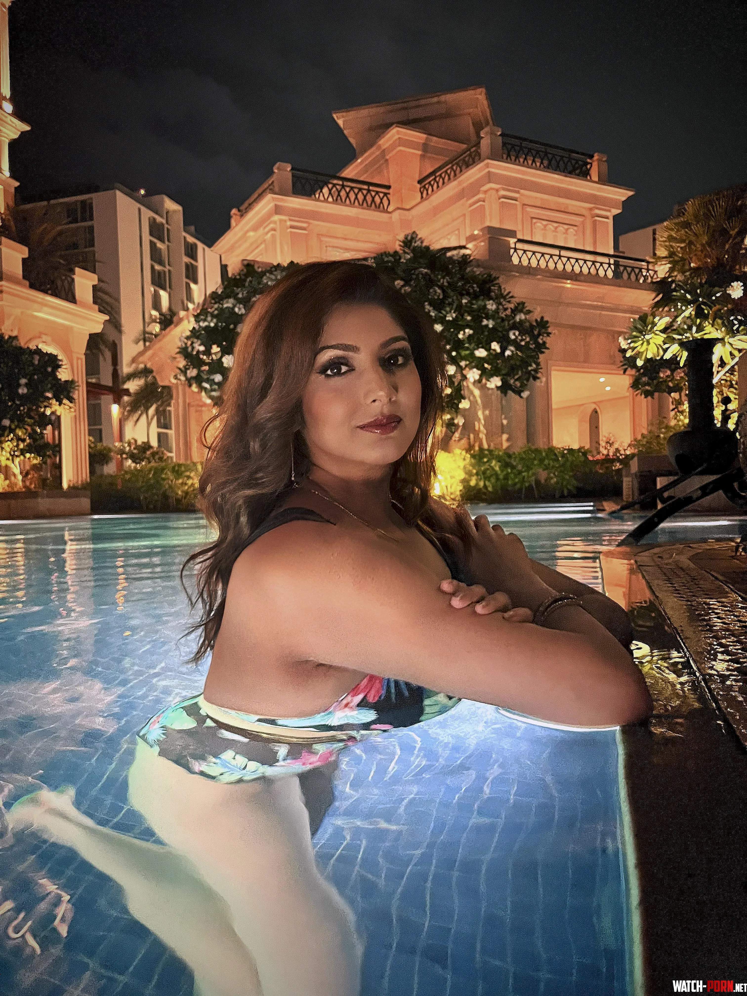 Doing laps around your mind 🏊‍♀️ by Jfernando12