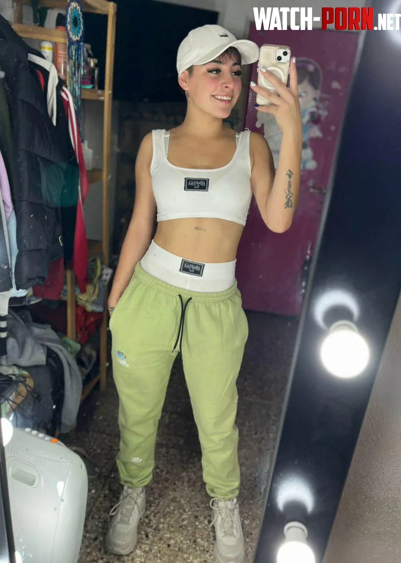 Comfy but still keeping it classy by Nikkispicee