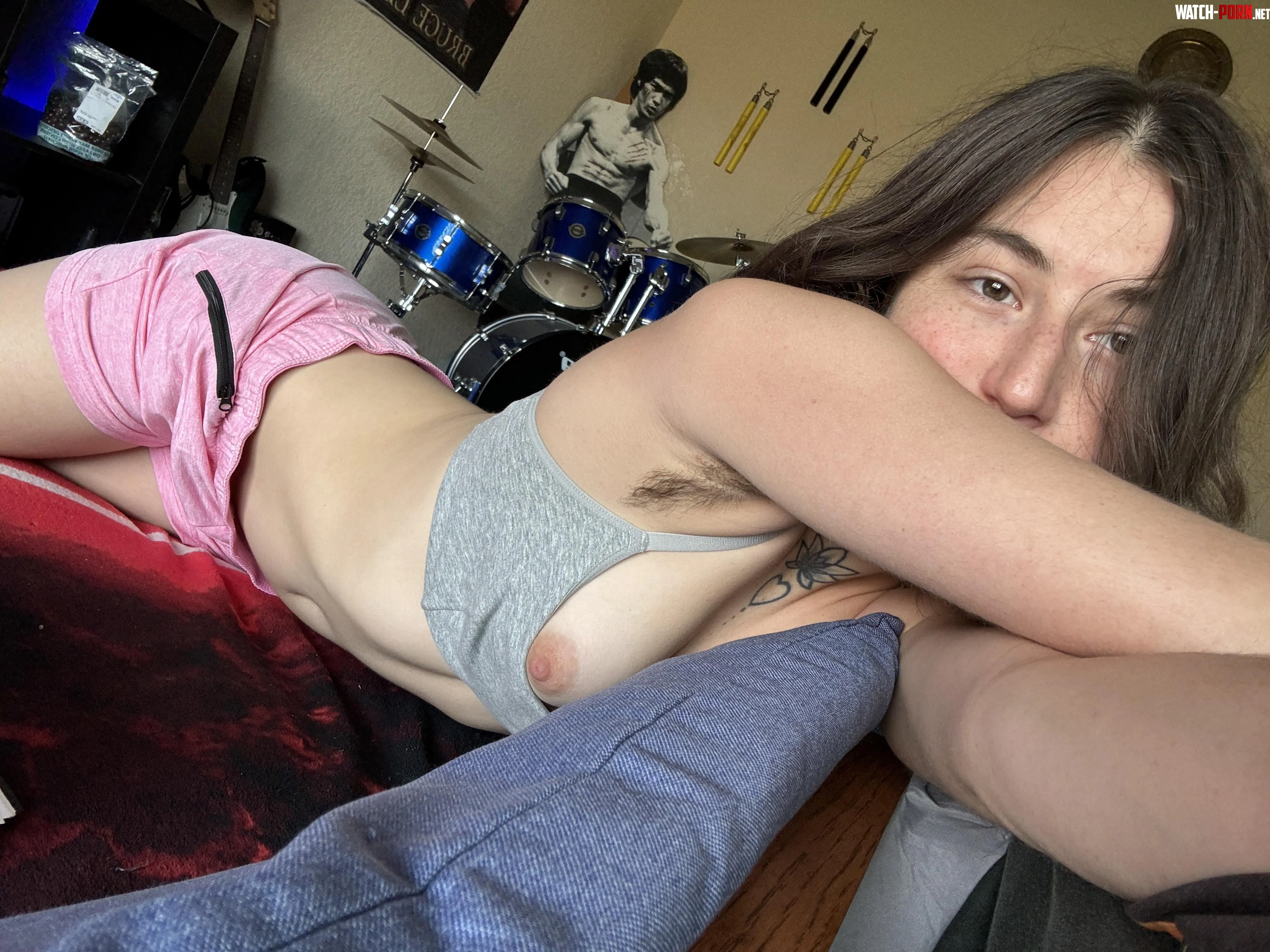 Shy irl, but not on reddit ;) by sammy_sinss