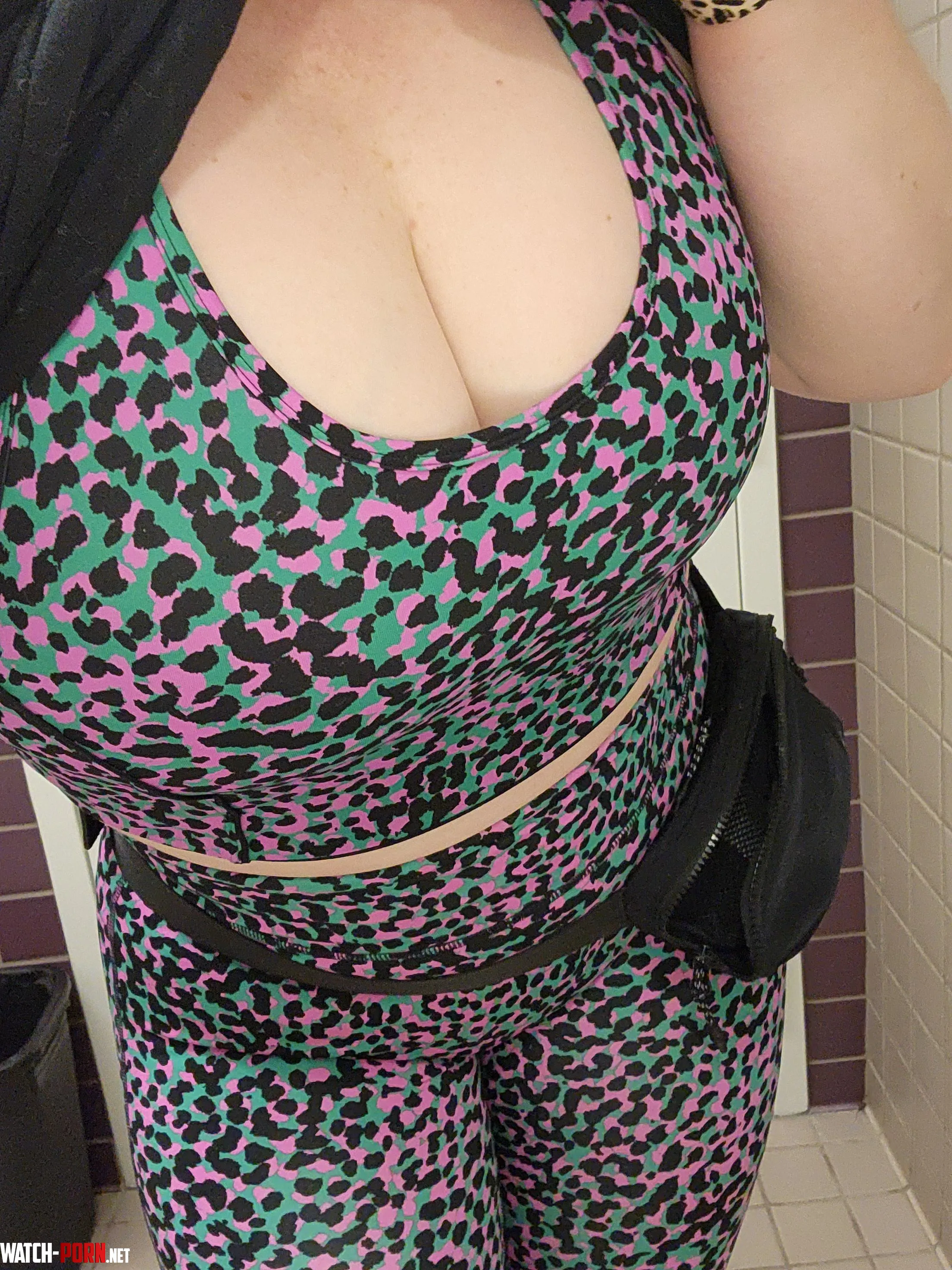 Posting naughty pics from the bathroom at school by Gothiccgirlieraven