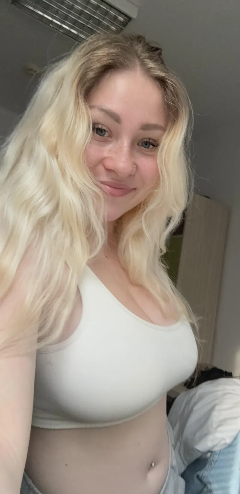 Thumbnail Blonde Babe by Divine_Bunny