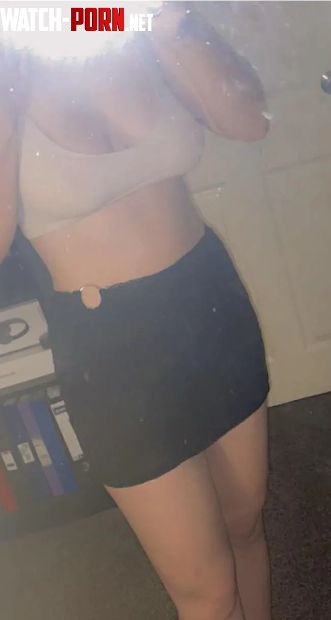 too cropped? by hottiex7