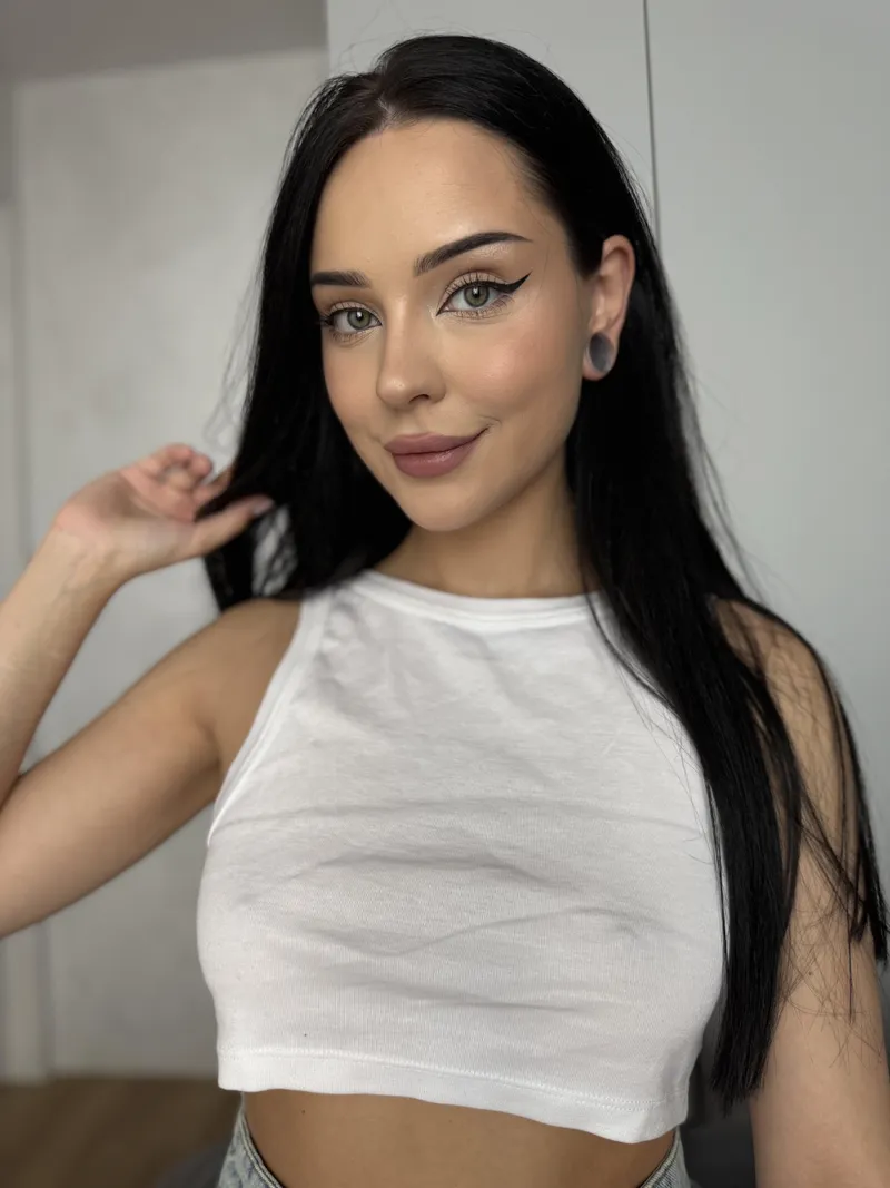Thumbnail Casual style with no bra needed by Divinosia