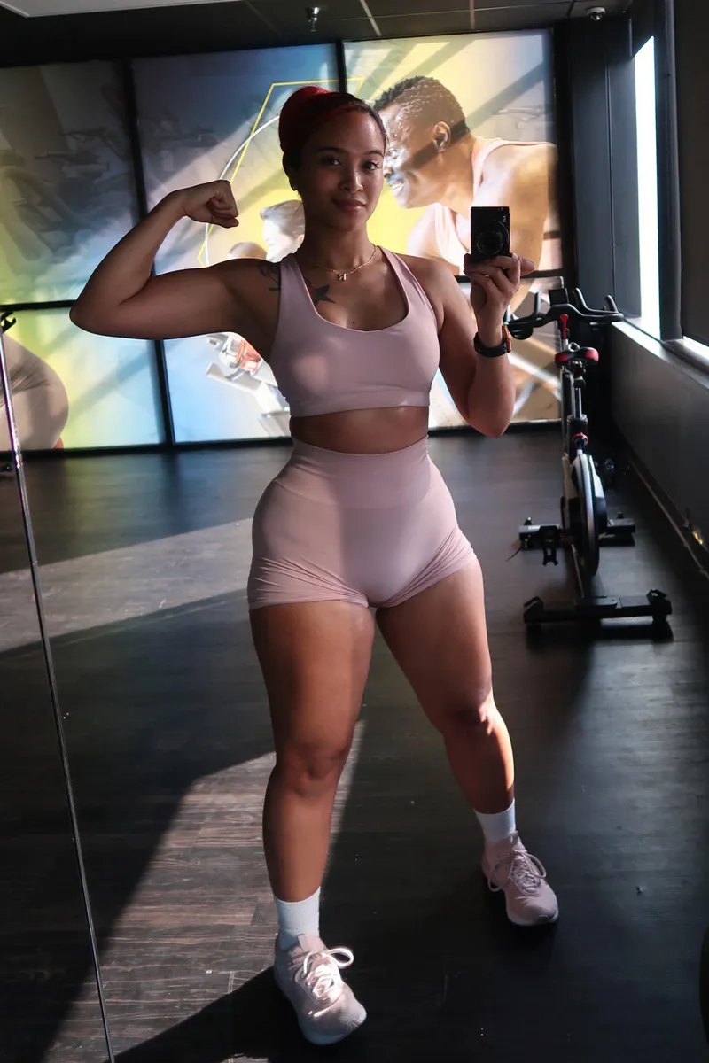 Thumbnail All pink outfit for today's session by TwtMaterial