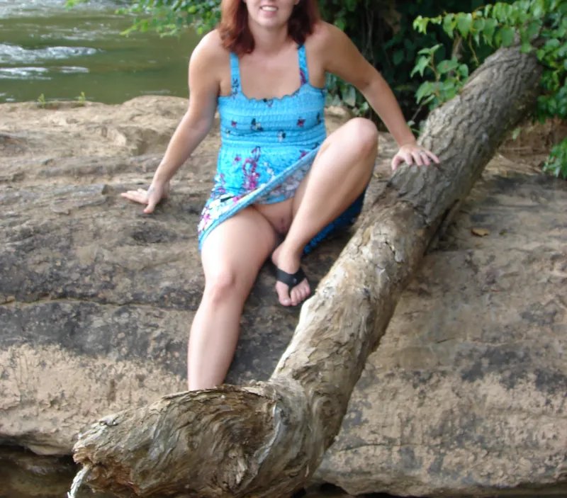 Thumbnail A Thrilling Experience: Flashing at the River by tequila-sin