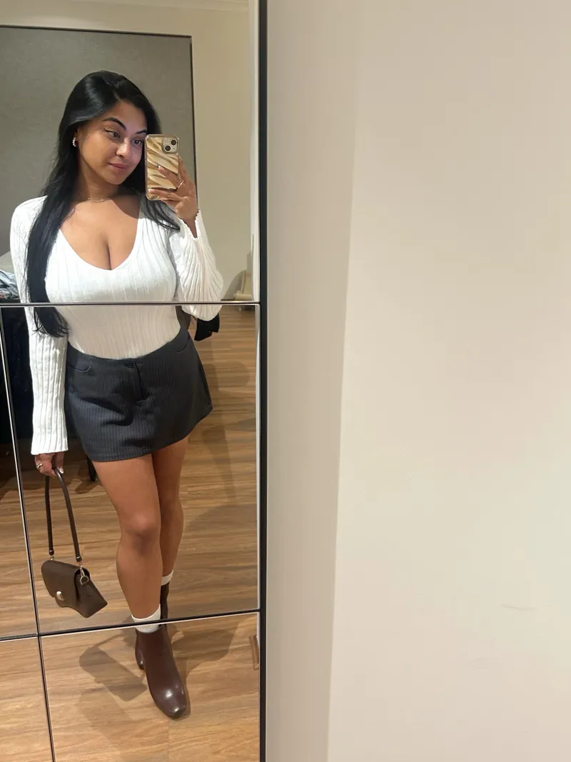 Thumbnail Love in Diversity: Sri Lankan, Chinese, and Indonesian Beauty with smeshnanda