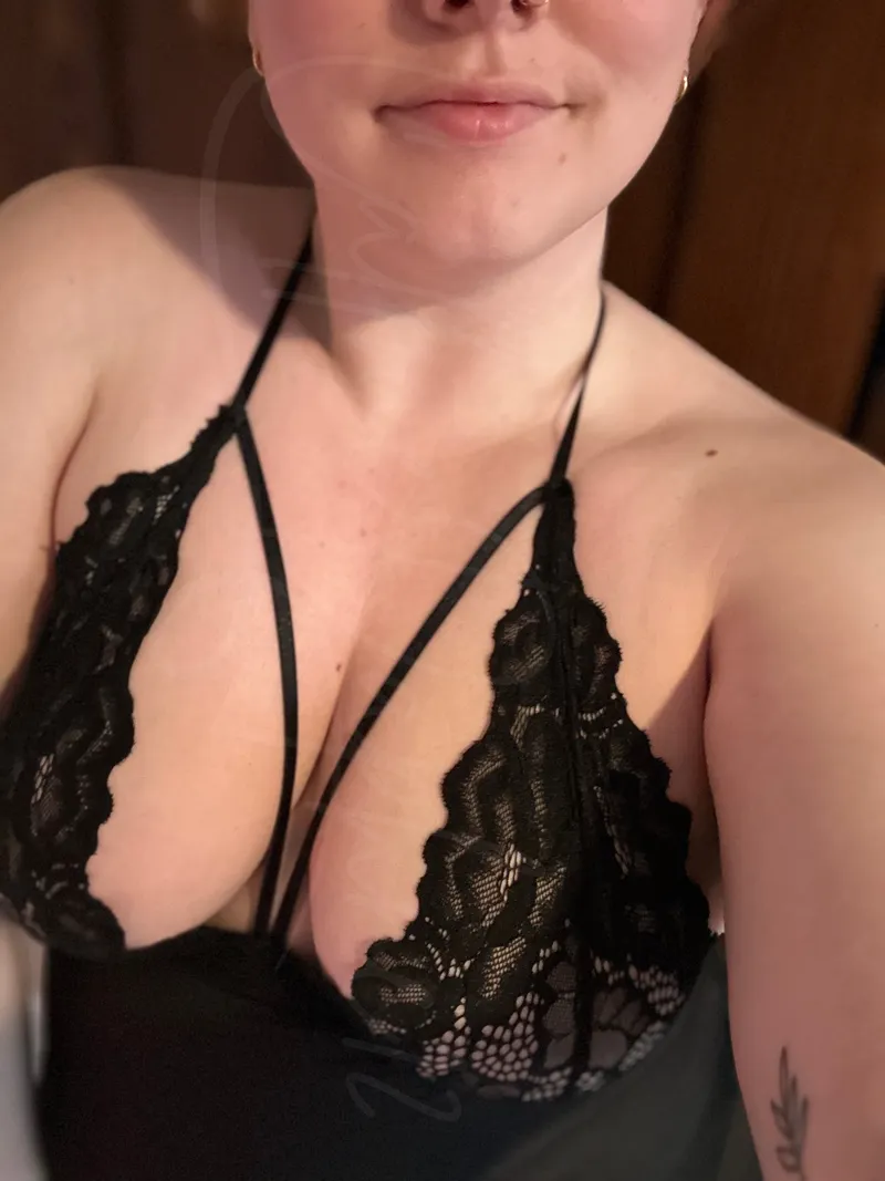 Thumbnail Discover the Fun of Extra Straps in this Brawesome Bra Review!